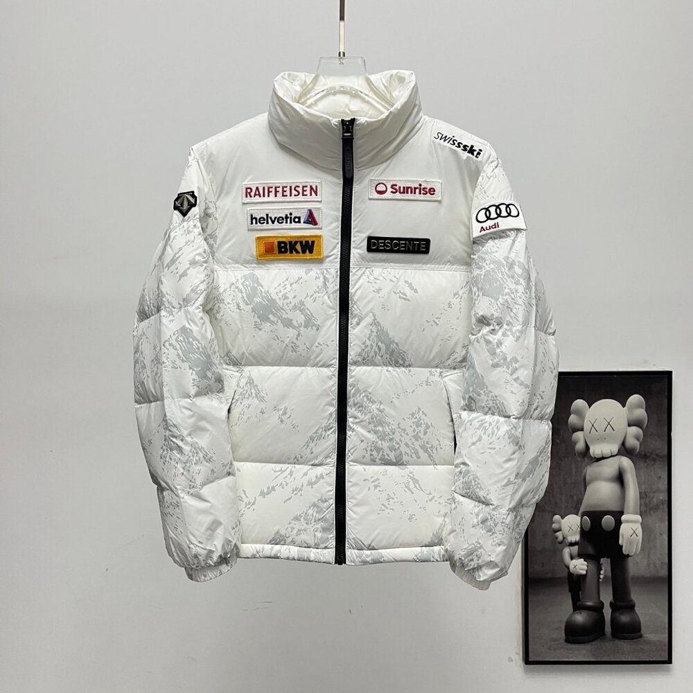 DESCENTE Unisex Ski Style Down Jacket